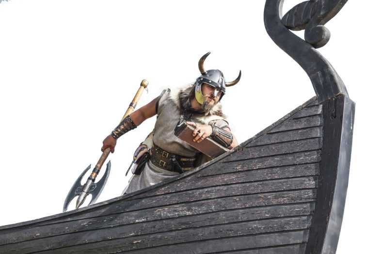 How to Make a Battle Axe Out of Wood – 7 Simple Steps